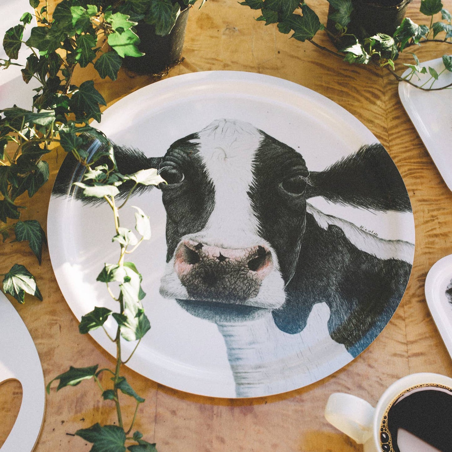 Rosa the Cow Tray, Round