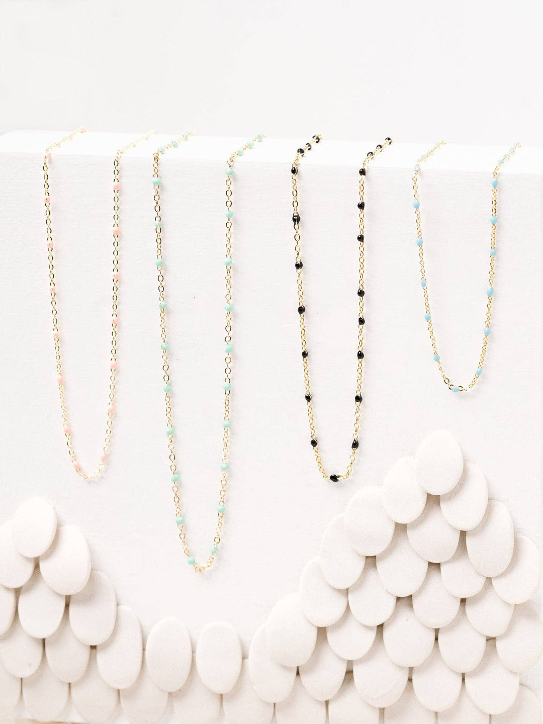Dot Necklace, 18", 3 colors