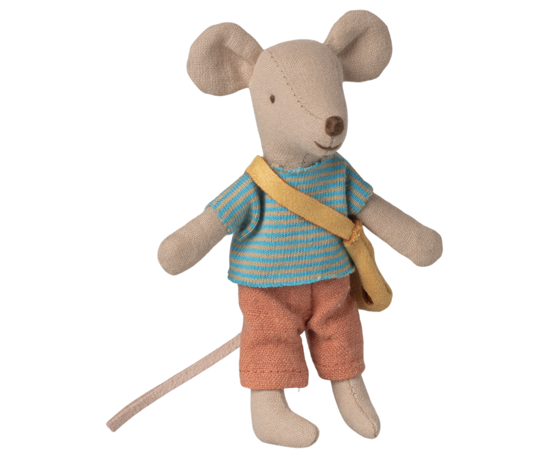 Mouse wearing a orange pants, an orange and blue striped top, with a yellow bag slung over his shoulder.