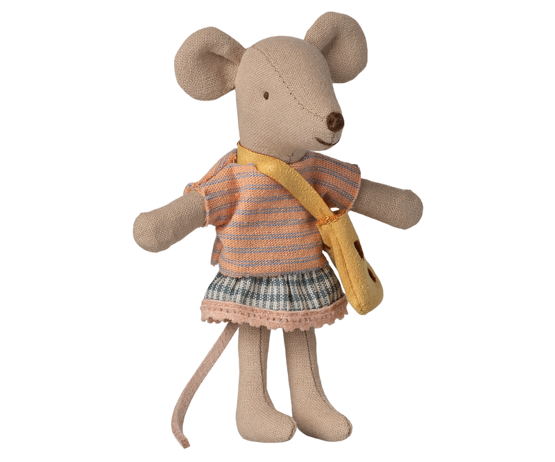 Mouse wearing a checked skirt with lace trim, an orange and gray striped top, with a yellow bag slung over her shoulder.