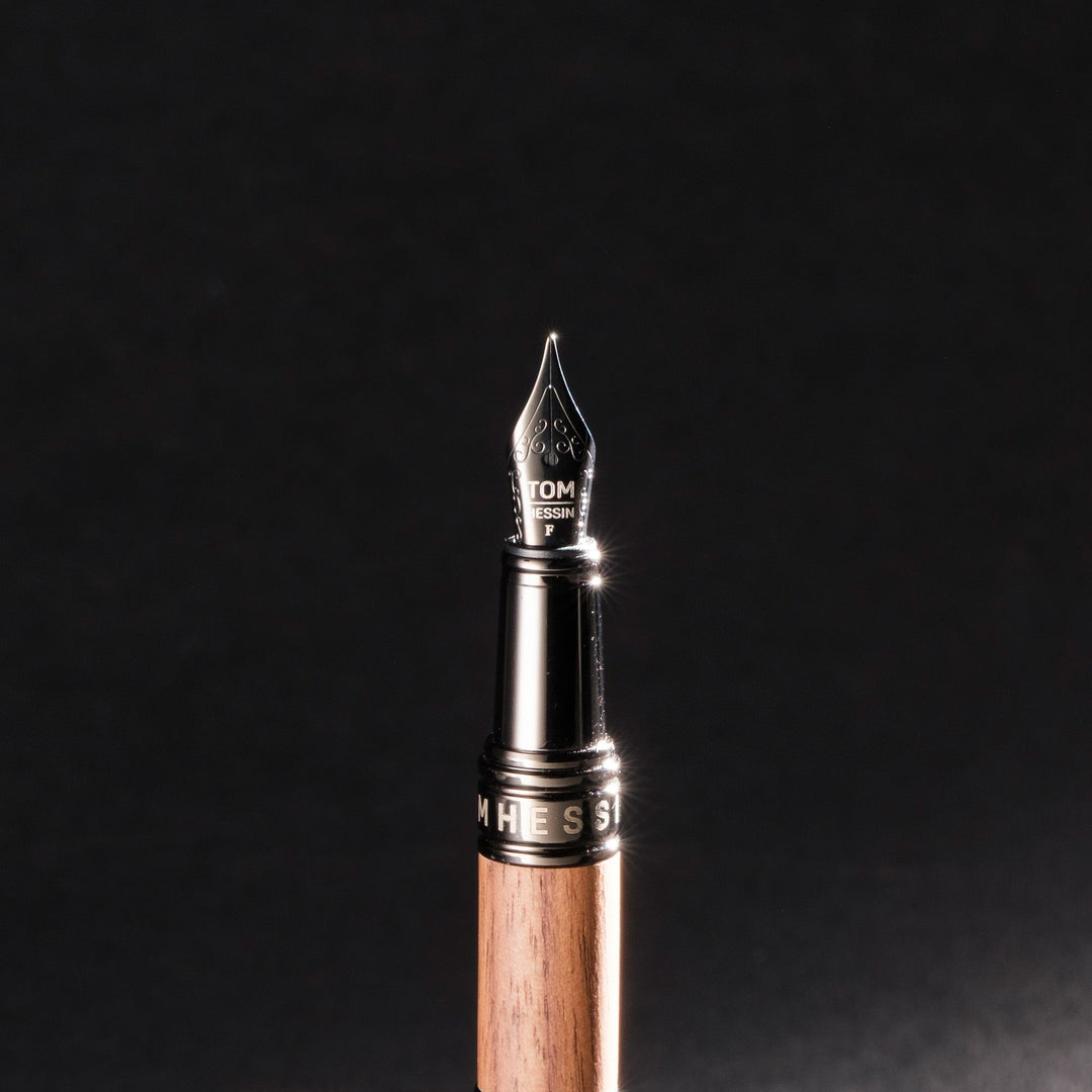 Close up of nib stamped with Tom Hessin.