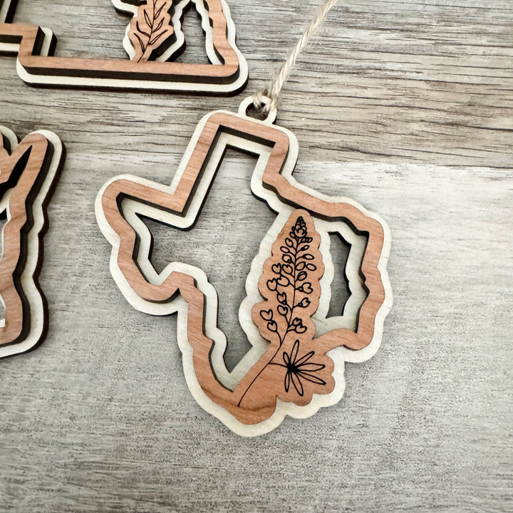 Wisconsin State Flower Christmas Ornament